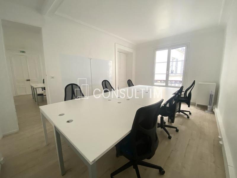 Bureau - 502 m²