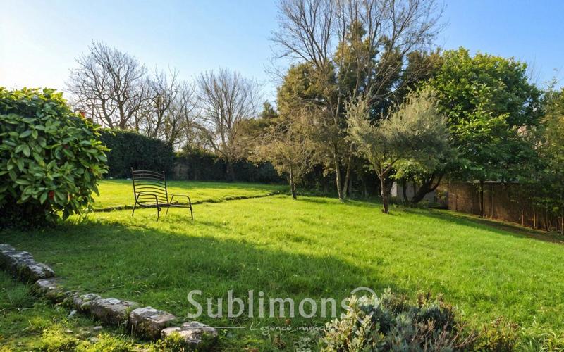 Maison ancienne - 215 m² - 6 pièces