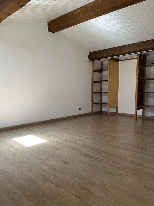 Appartement - 57 m² - 2 pièces