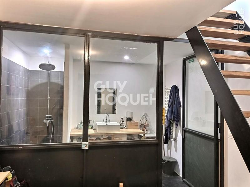 Appartement - 70 m² - 2 pièces