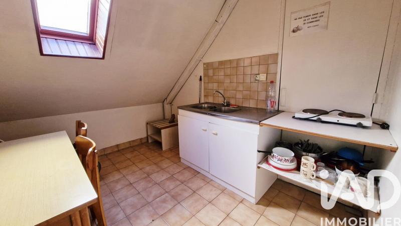 Maison - 159 m² - 9 pièces