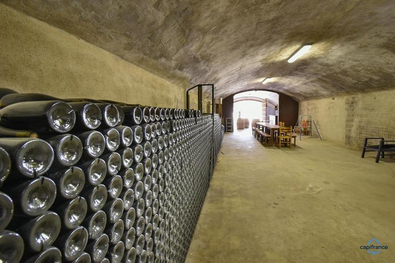 Maison - 215 m² - 8 pièces