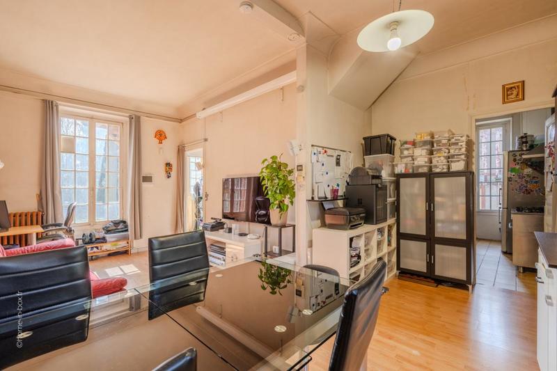 Propriété - 300 m² - 5 pièces