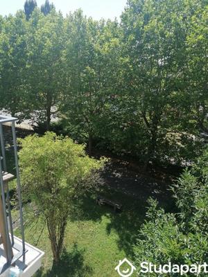 Chambre - 9 m² - 1 pièce