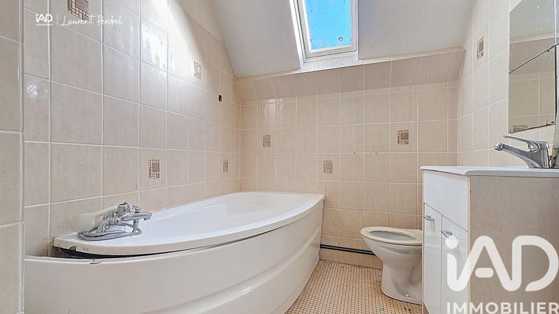 Maison - 139 m² - 7 pièces