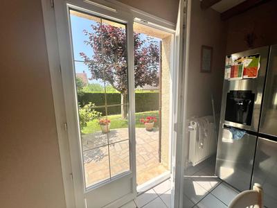 Maison - 185 m² - 6 pièces