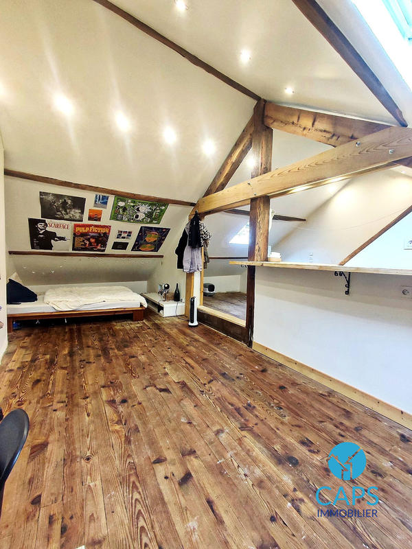 Maison - 106 m² - 4 pièces