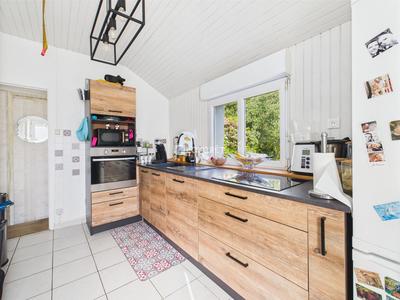 Maison - 95 m² - 4 pièces