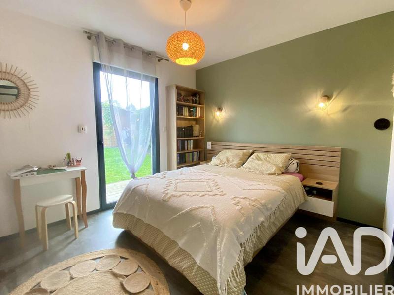 Maison - 95 m² - 4 pièces