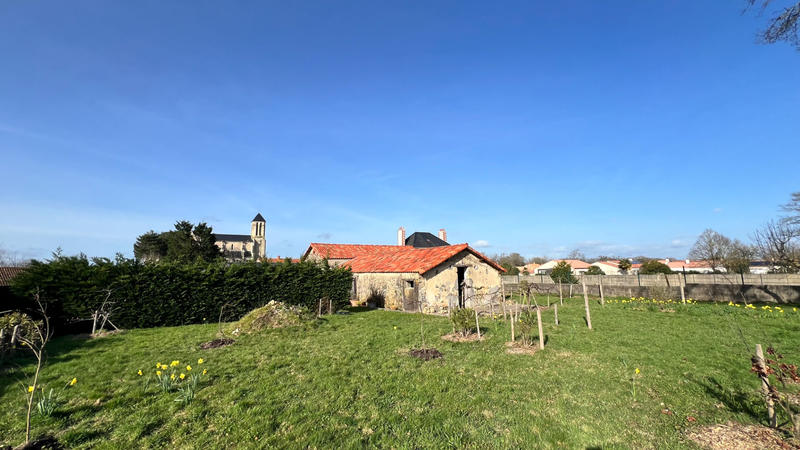 Maison - 214 m² - 3 pièces