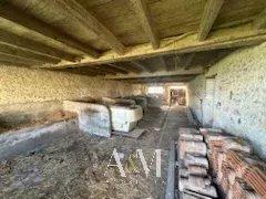 Maison - 300 m² - 5 pièces