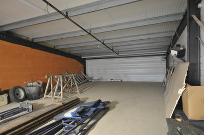 Local d'activités - 185 m²