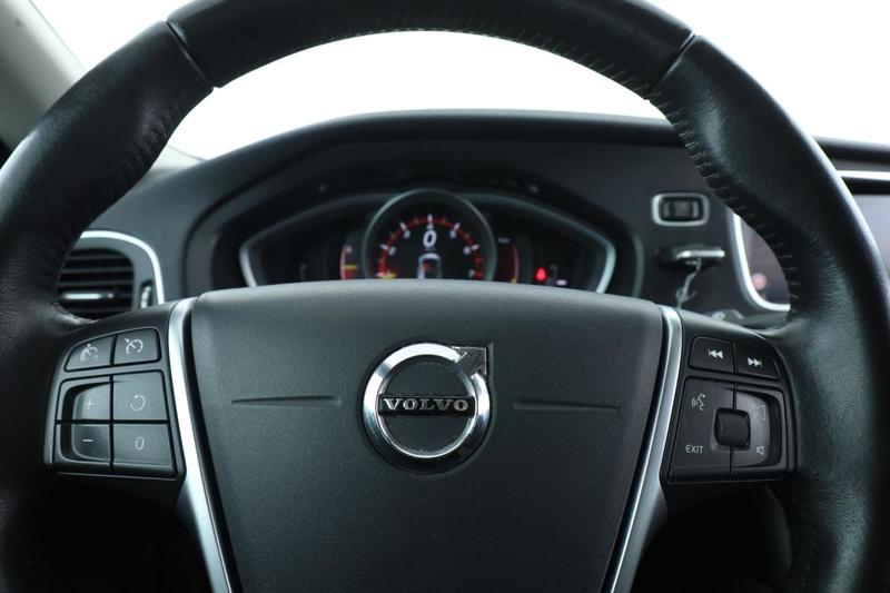 Volvo V40 2.0 T2 Business 122 ch