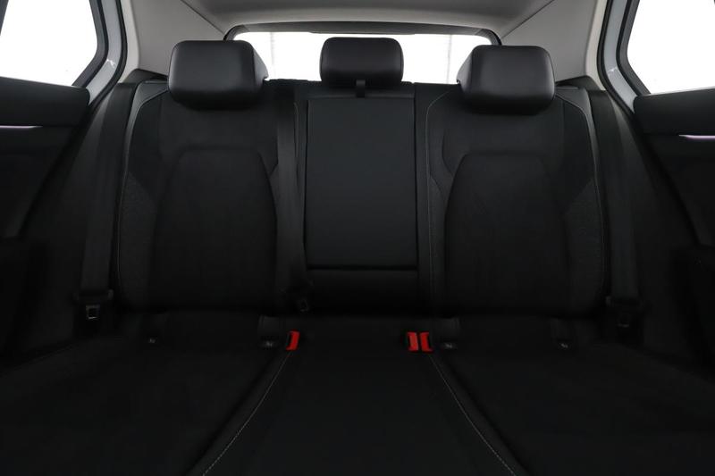 Volkswagen Golf VIII 2.0 Tdi Src Style Dsg7 150 ch