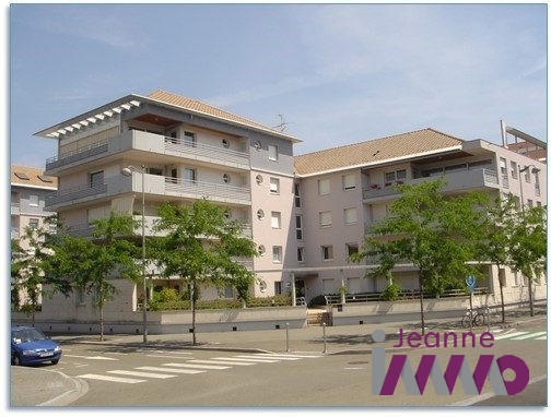 Appartement - 93 m² - 4 pièces
