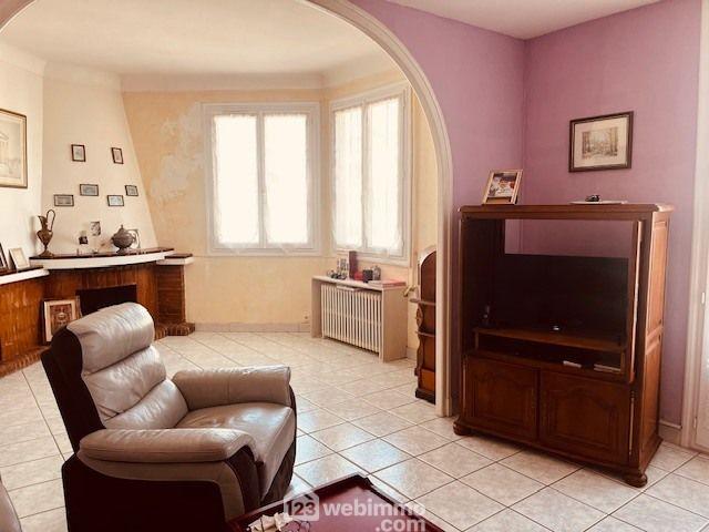 Appartement - 99 m² - 3 pièces