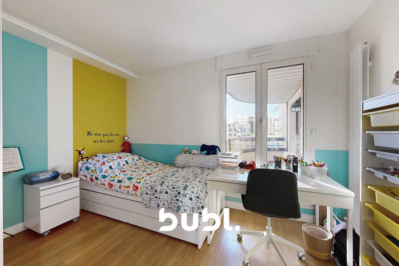 Appartement - 110 m² - 5 pièces