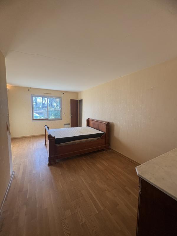 Maison - 213 m² - 5 pièces