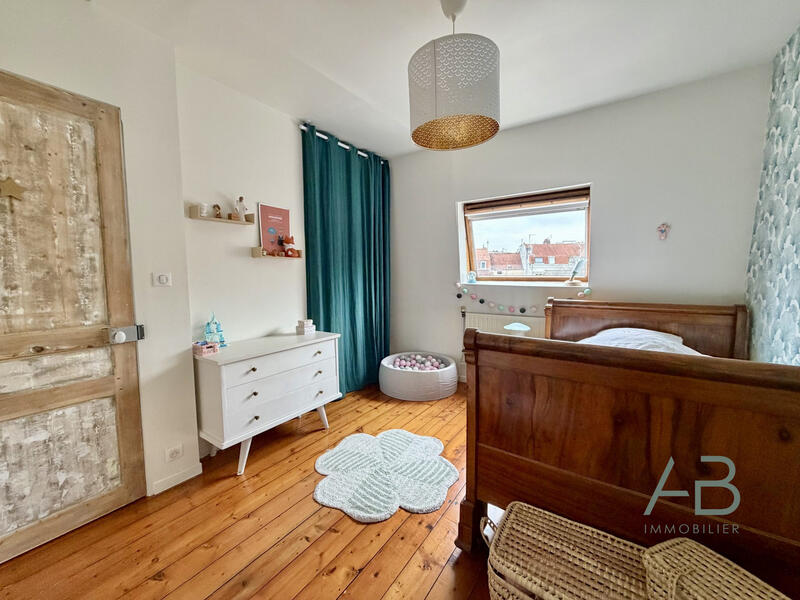 Maison - 88 m² - 5 pièces