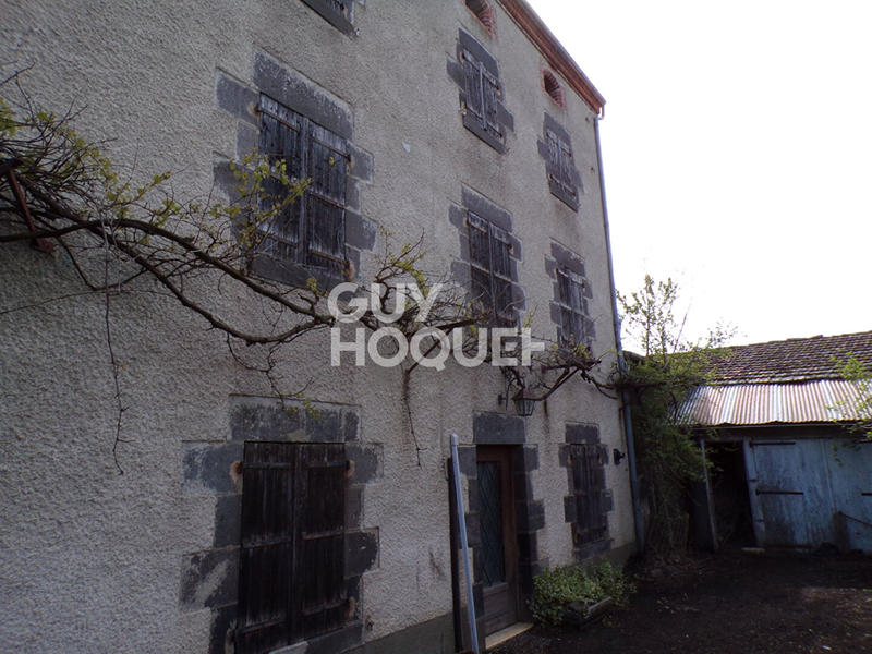 Maison - 104 m² - 5 pièces