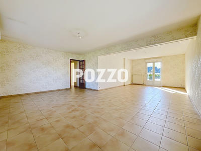 Maison - 147 m² - 6 pièces