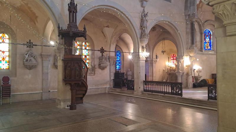 Propriété - 550 m² - 4 pièces