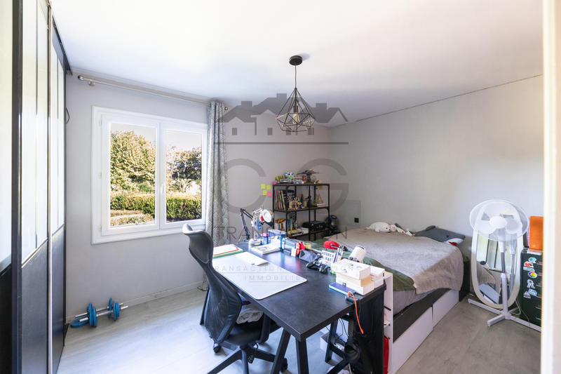 Maison - 159 m² - 6 pièces