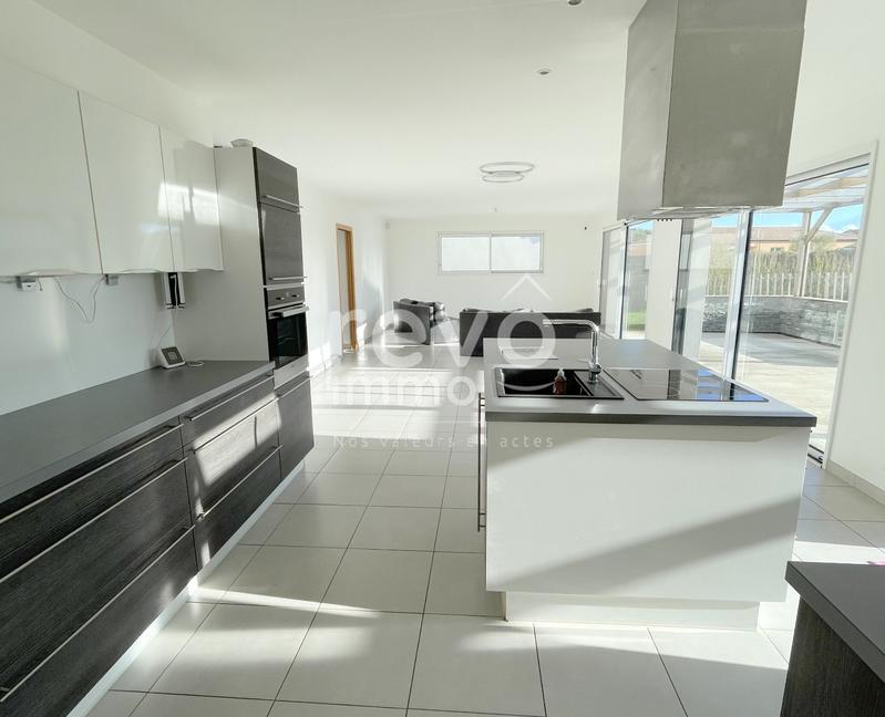 Maison contemporaine - 117 m² - 5 pièces