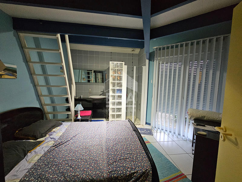 Maison - 152 m² - 5 pièces