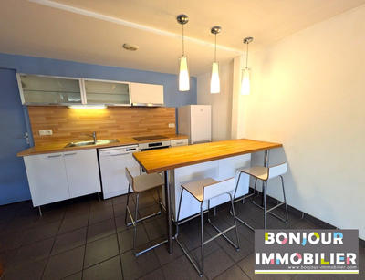Appartement - 83 m² - 3 pièces