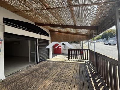 Local commercial - 66 m²