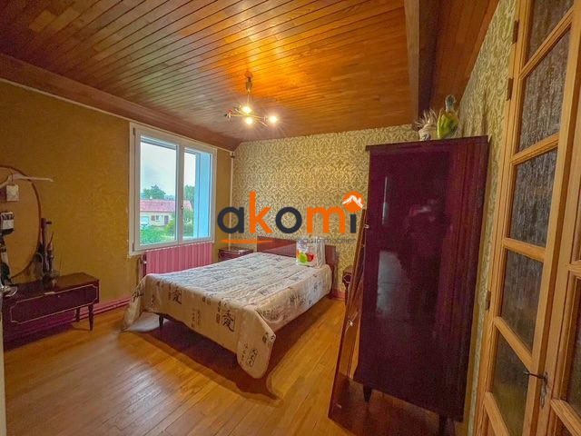 Maison - 105 m² - 6 pièces