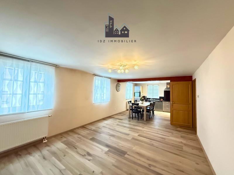 Maison - 106 m² - 6 pièces