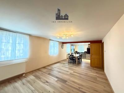 Maison - 106 m² - 6 pièces