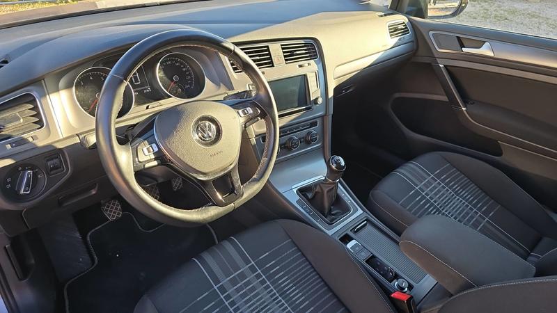 Volkswagen Golf VII 1.2 Tsi 110 Lounge