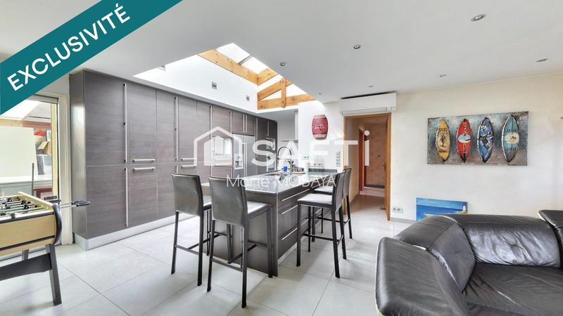 Maison - 193 m² - 9 pièces