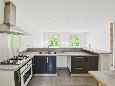 Maison - 82 m² - 4 pièces