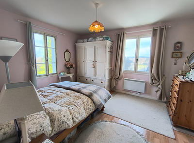 Maison - 94 m² - 4 pièces