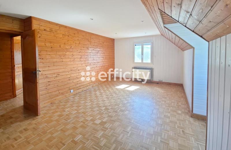 Maison - 193 m² - 6 pièces