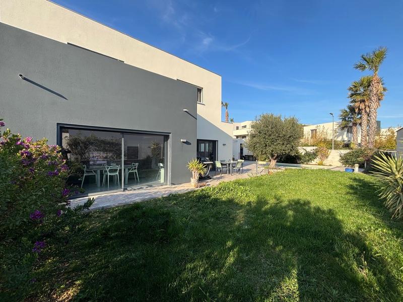 Villa - 150 m² - 4 pièces