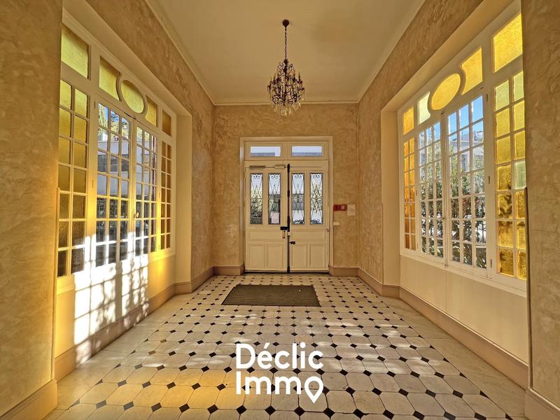 Appartement - 107 m² - 3 pièces