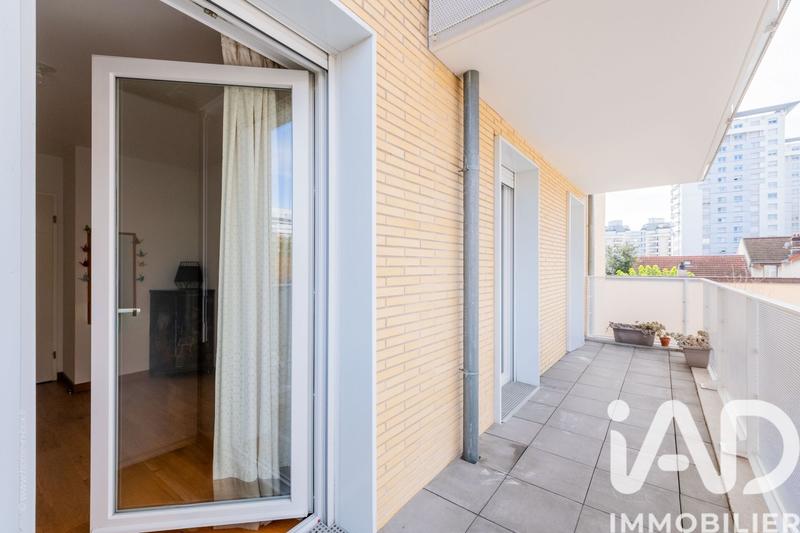 Appartement - 80 m² - 4 pièces