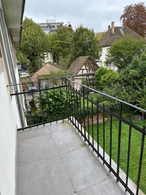 Appartement - 105 m² - 4 pièces