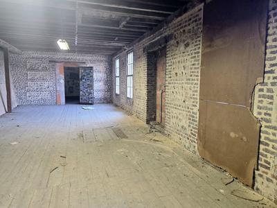 Maison - 170 m² - 1 pièce