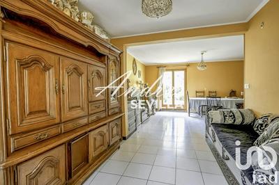 Maison - 103 m² - 6 pièces