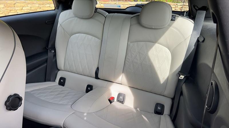 Mini Cooper s se Lci 94ah eDrive 184 Yours - Première main Entretien constructeur