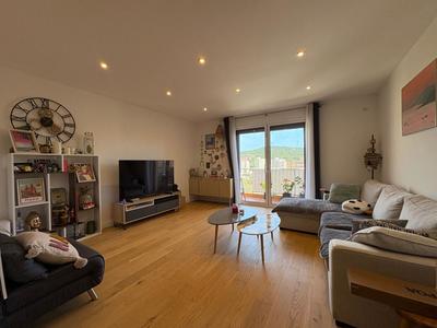 Appartement - 76 m² - 3 pièces