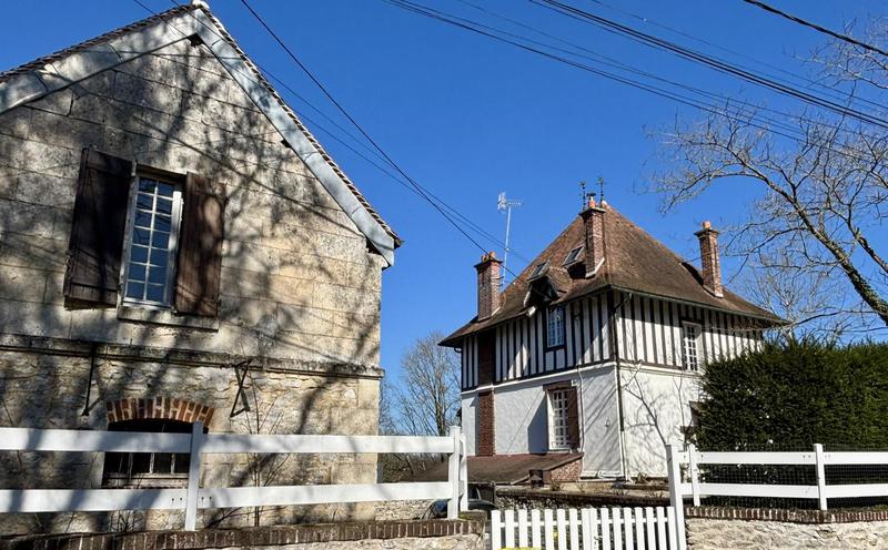 Maison ancienne - 183 m² - 11 pièces