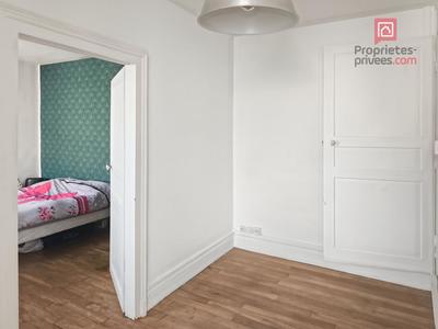 Maison - 83 m² - 3 pièces