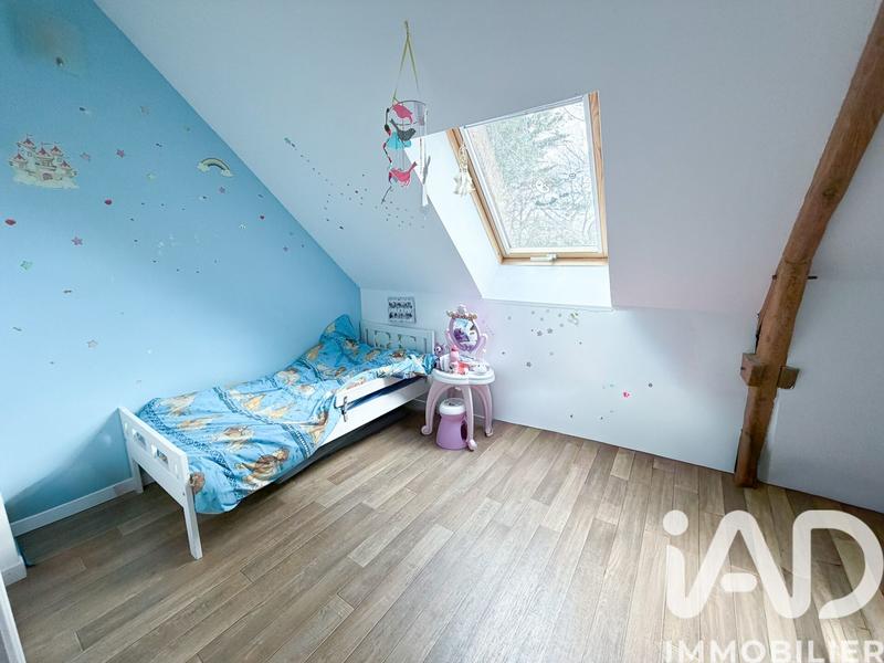 Maison - 177 m² - 7 pièces